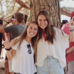 Meet your Posher, Riley